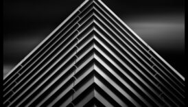 העדשה והקווים: כיתת אמן לצילום אדריכלי