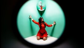 פתח את היצירתיות: הרם את הצילומים שלך עם אביזרים חובה